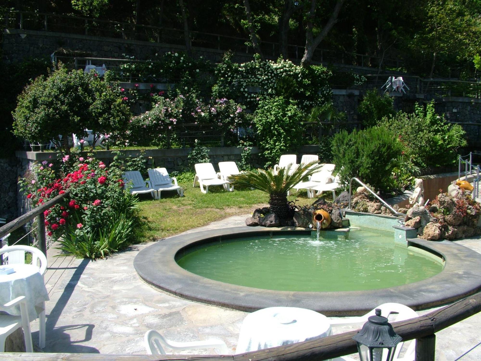 Hotel Giardino Delle Ninfe E La Fenice Ischia Exteriör bild