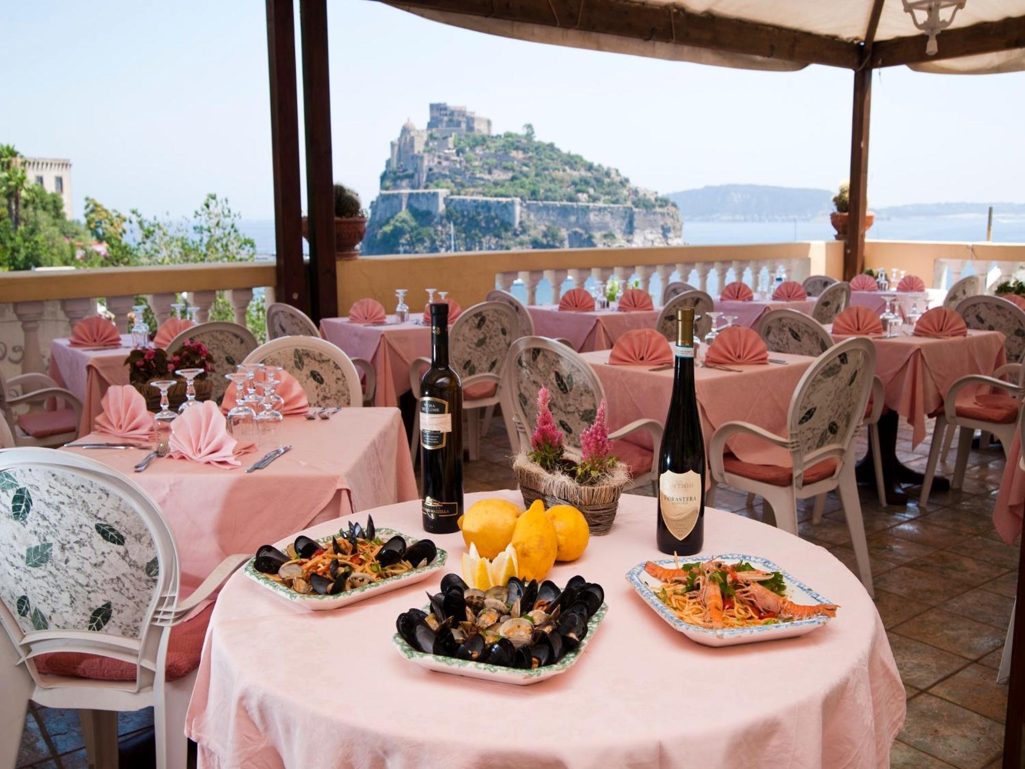 Hotel Giardino Delle Ninfe E La Fenice Ischia Exteriör bild