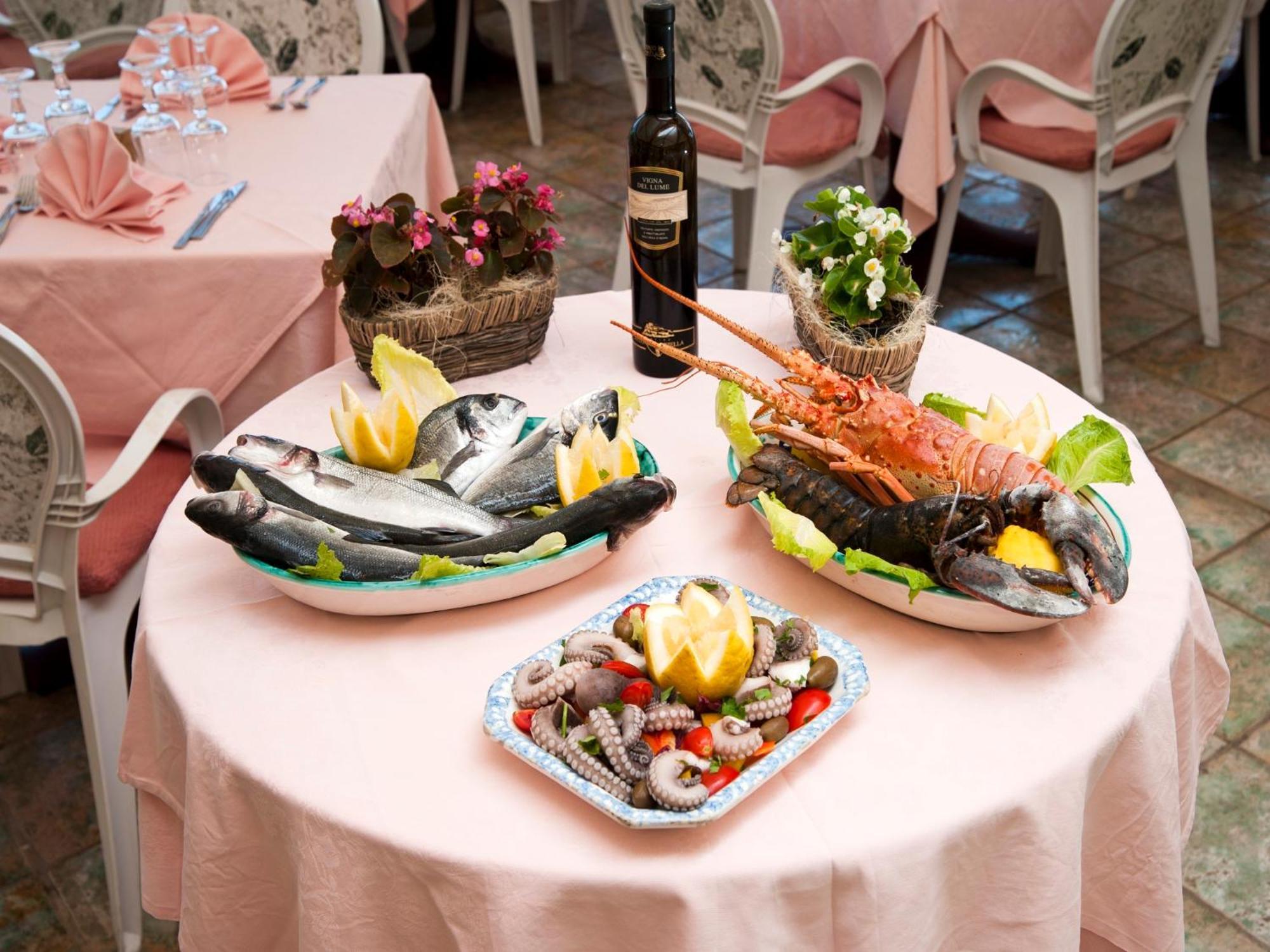 Hotel Giardino Delle Ninfe E La Fenice Ischia Exteriör bild