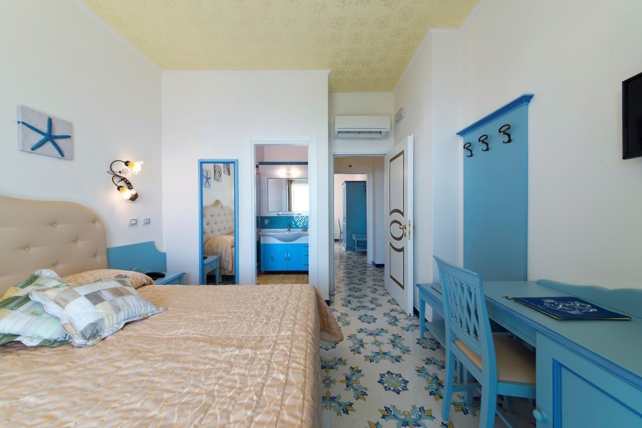Hotel Giardino Delle Ninfe E La Fenice Ischia Exteriör bild